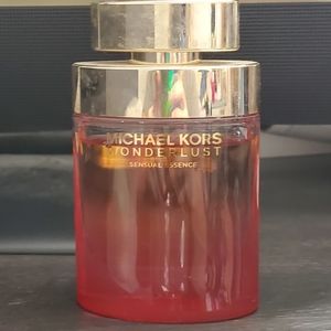 Michael Kors Wonderlust Sensual Essence 3oz